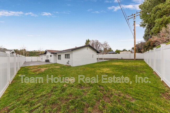 Building Photo - 27220 Seco Canyon Rd