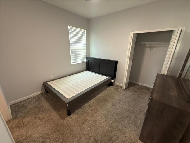 Building Photo - 5321 Amersham Ln