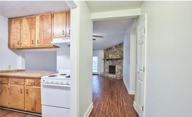 Building Photo - 4779 Leah Ln