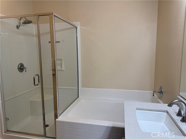 Building Photo - 717 S Azusa Ave