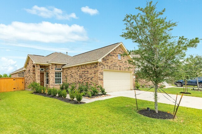Building Photo - 1301 Scarlet Mountain Dr