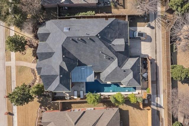 Building Photo - 5913 Hempstead Dr