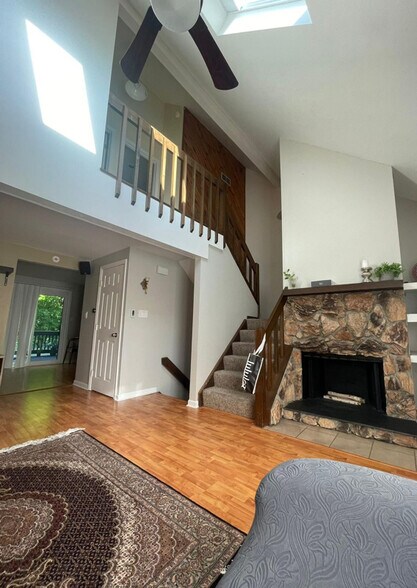Building Photo - 205 Serendipity Dr