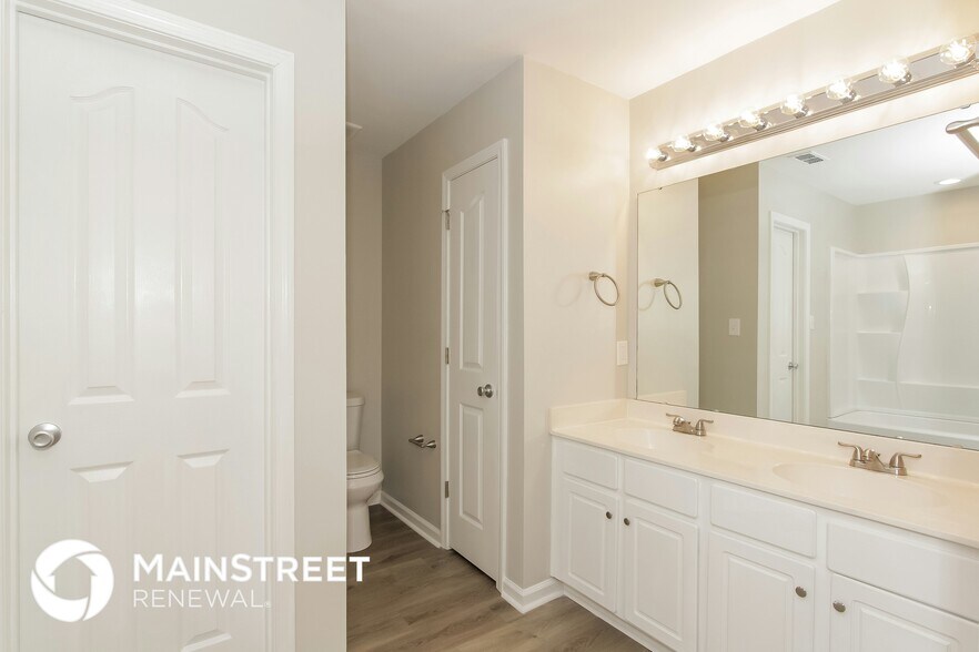 Building Photo - 8512 Galena View Dr