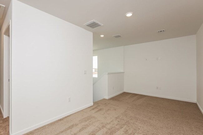 Building Photo - 7068 W Indian Clover Way