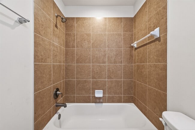 Building Photo - 5116 Dartmoor Ridge Trail