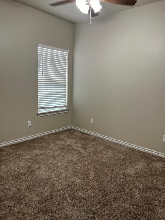 Building Photo - 7702 SW Franks Ct
