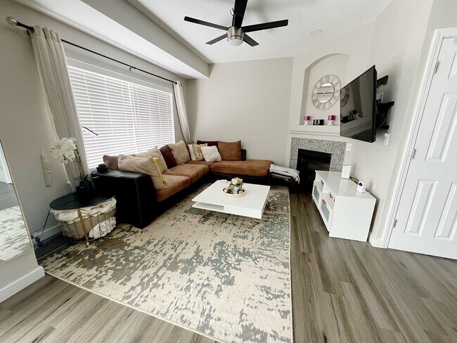 Building Photo - 12253 E 2nd Dr.