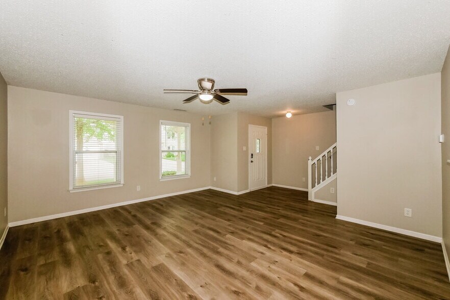 Building Photo - 936 Brookstone Dr
