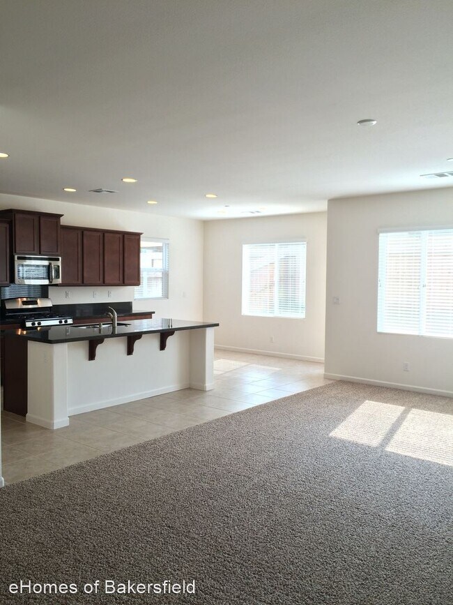 Building Photo - 4 br, 2 bath House - 5817 Moonstone Peak Dr