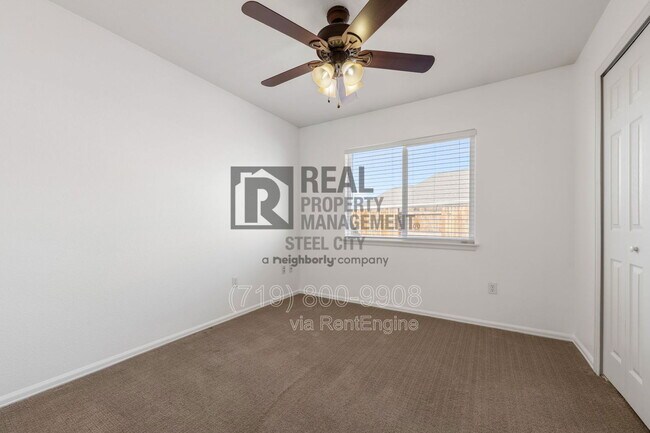 Building Photo - 842 Edna Way