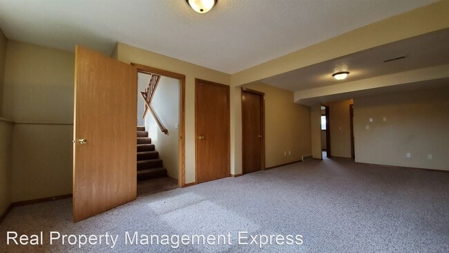 Building Photo - 4 br, 2 bath House - 7112 W Strabane St