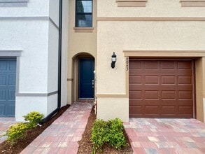 Building Photo - 4843 Indio Trl