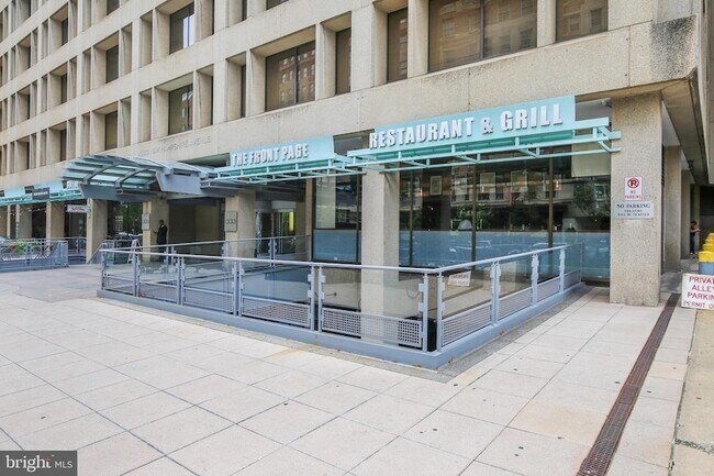 Building Photo - 1343 Q St NW