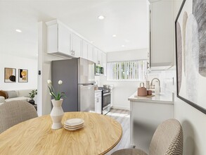 Building Photo - 13060 Burbank Blvd. Apartments