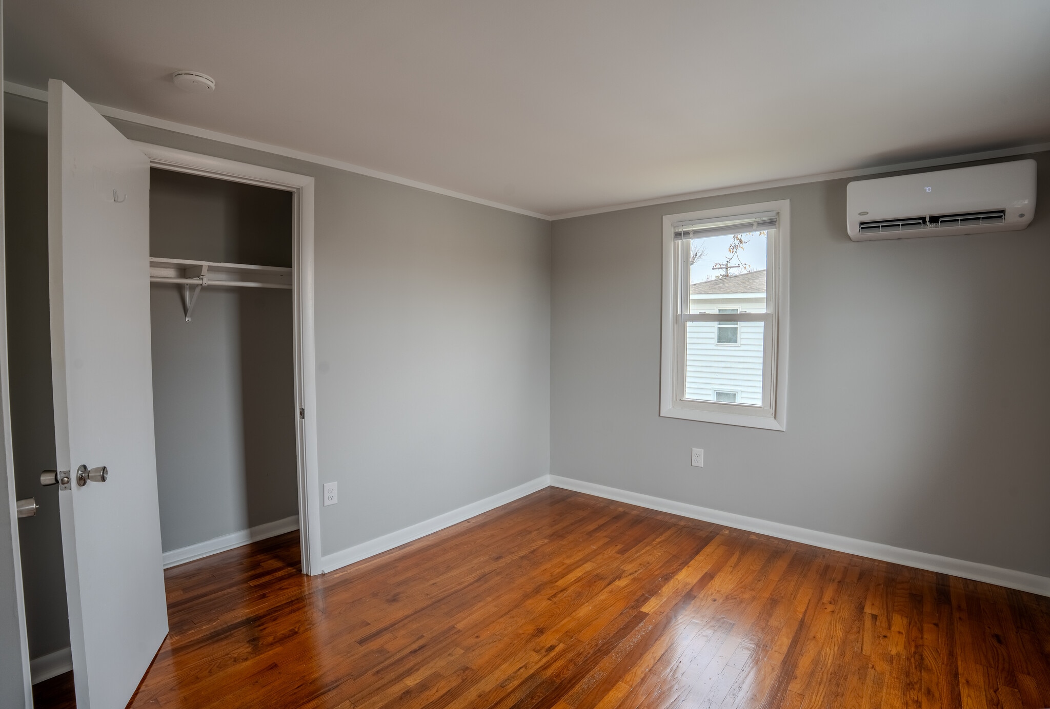 Building Photo - 152 Calvert St