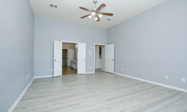 Building Photo - 17935 Gable Oak Ln