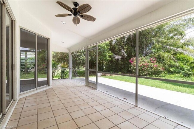 Building Photo - 687 Melville Ct