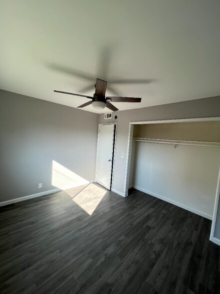 Building Photo - 2752 Conejo Dr