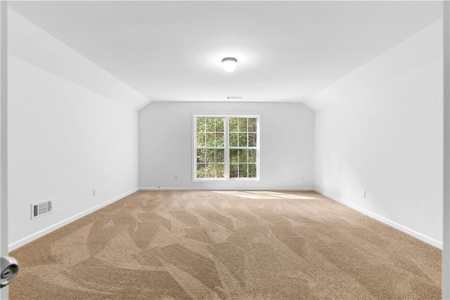 Building Photo - 80 Castle Ct