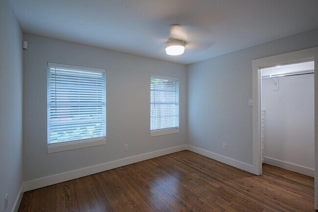 Building Photo - 1135 Stonecrest Dr