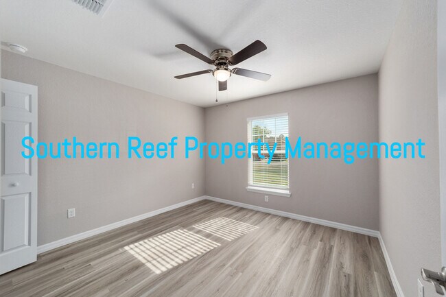 Building Photo - 9892 SW 189th Cir