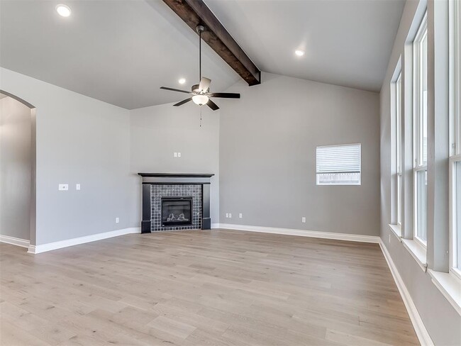 Building Photo - 1617 SW 157th St
