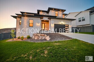 Building Photo - Fully furnished Home in Lehi, UT