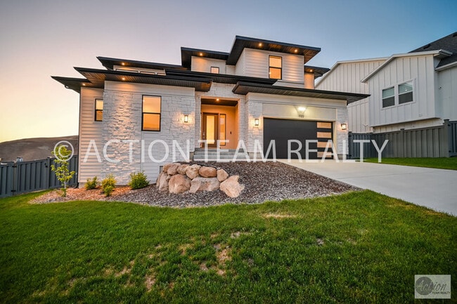Primary Photo - Fully furnished Home in Lehi, UT