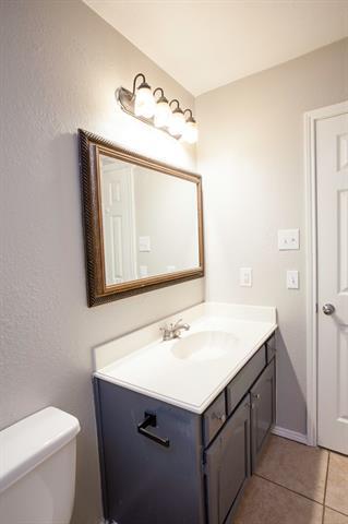 Building Photo - 10686 Rosebud Ct