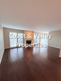 Building Photo - Carmel Townhouse for RENT!!!