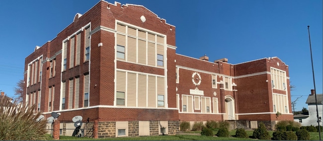 Building Photo - 54 W Craig St