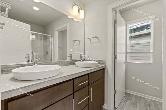 Building Photo - Sleek 3BR, 3.5BA Smart Home on Quiet Corner Lot – Don’t Miss This Happy Valley Gem!