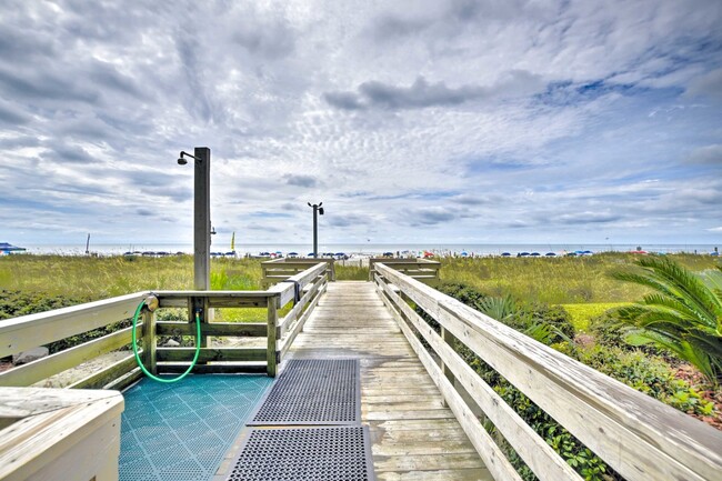 Building Photo - 1709 S Ocean Blvd