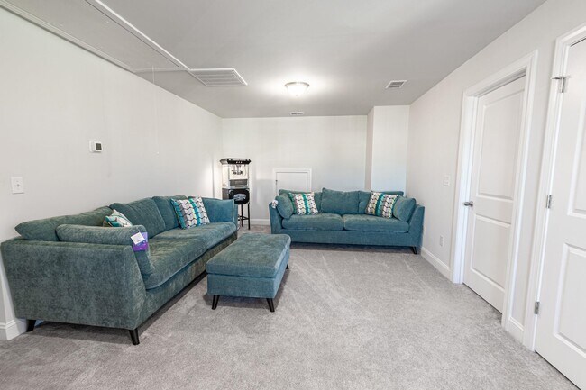 Building Photo - 2785 Stellar Loop