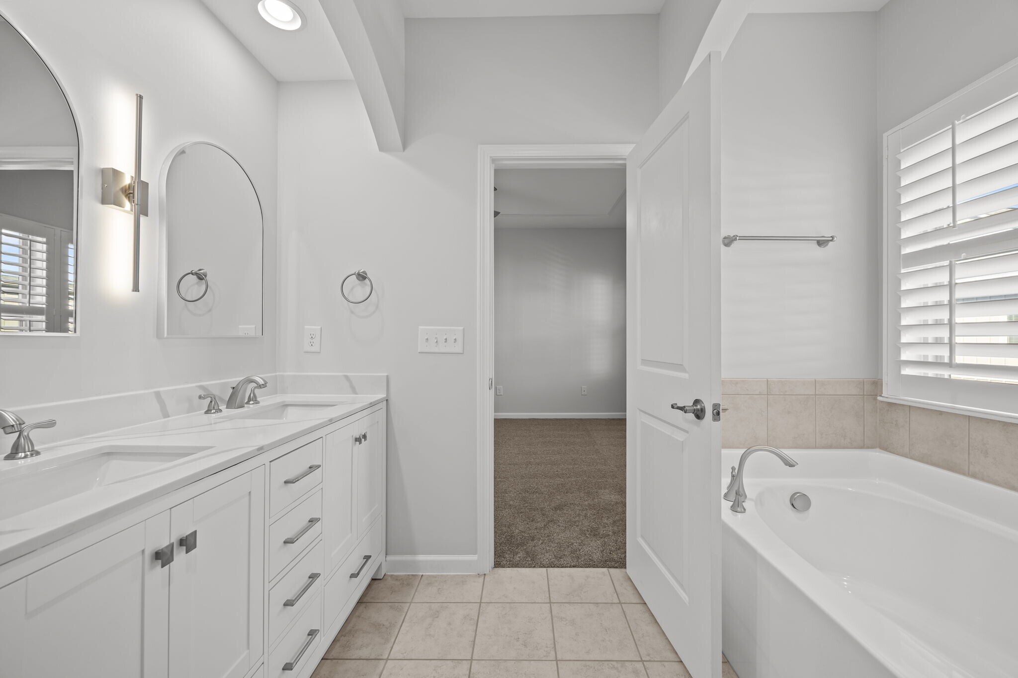 PRIMARY BATH - 1319 Rodessa Run