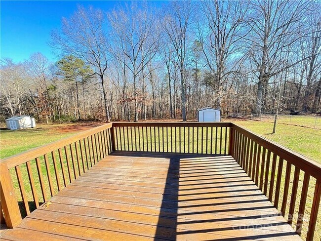 Building Photo - 26 E J St