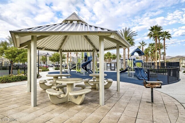 Building Photo - 12230 Golden Wreath Rd