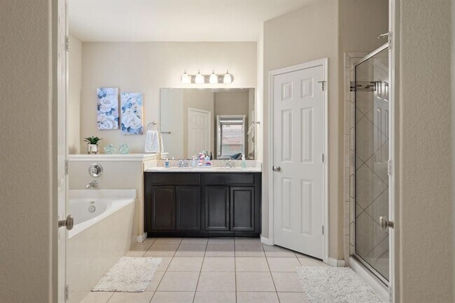 Building Photo - 9131 Basin Ridge Ln