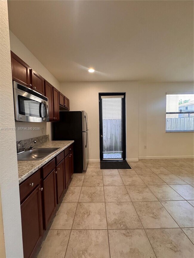 Building Photo - 15400 SW 173rd St