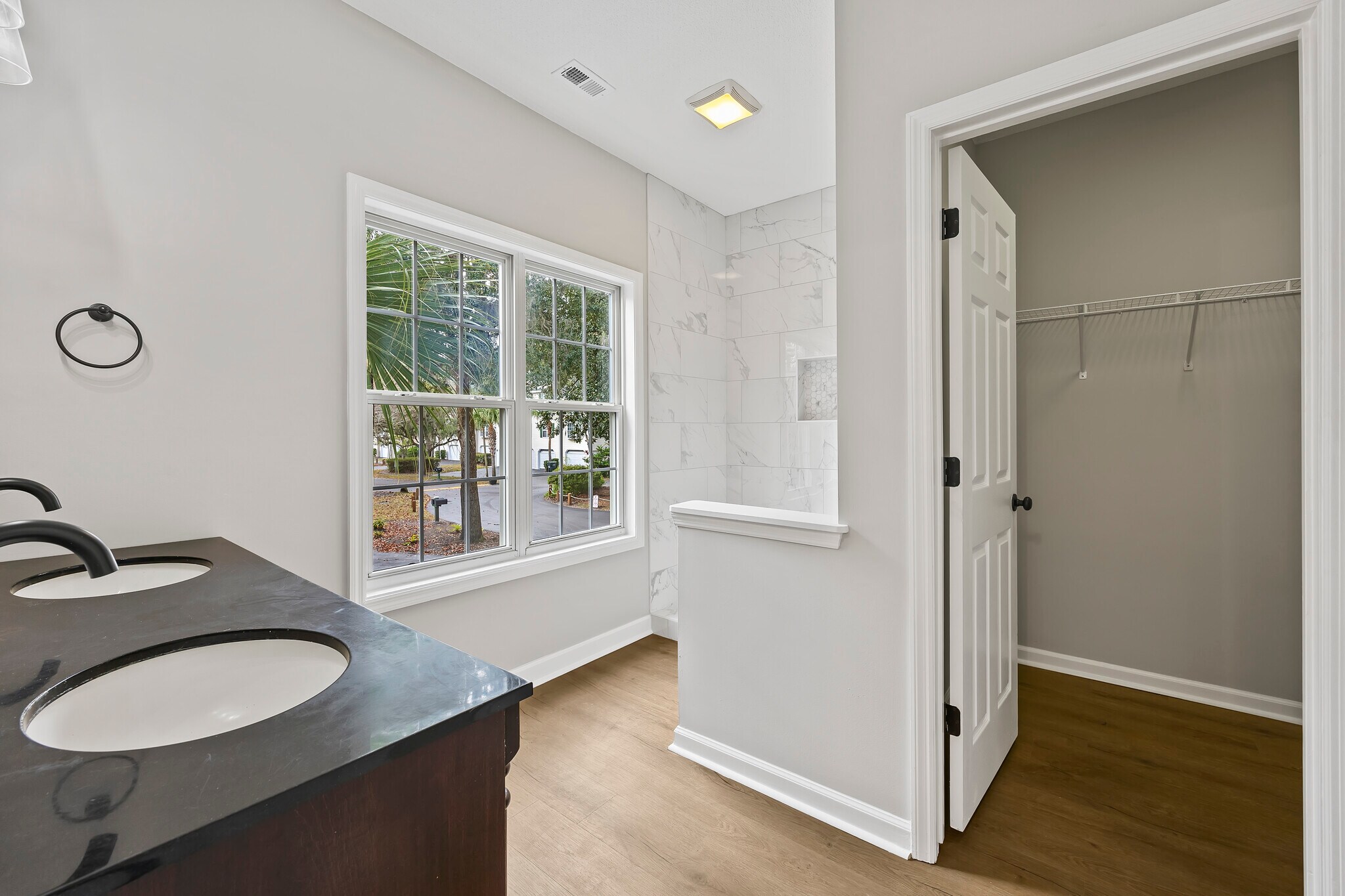 Building Photo - 40 Brittany Pl