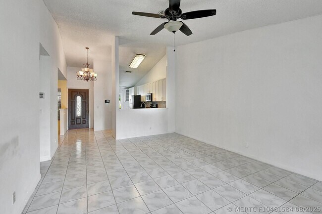 Building Photo - 5105 Arbor Glen Cir