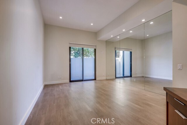 Building Photo - 1725 Del Mar Ave