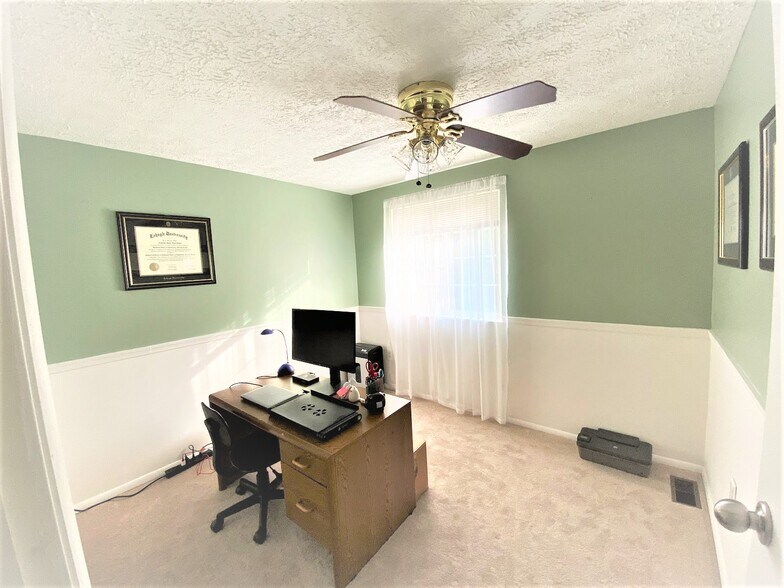 Third Bedroom/Office - 12504 Timber Hollow Pl
