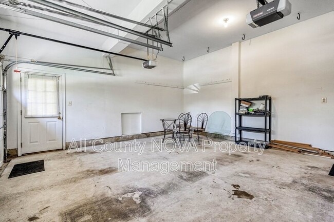 Building Photo - 8308 Deerstill Way