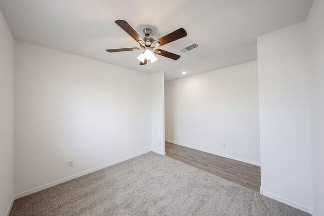 Building Photo - Modern Mountainside Living: Stunning New 4-Bedroom Home in Estrella Crossing! 3 CAR GARAGE!