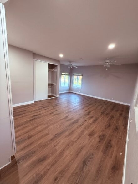 Building Photo - 2270 Prince Albert Dr