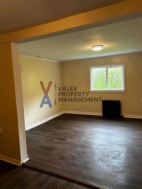 Building Photo - 34 cemetery street