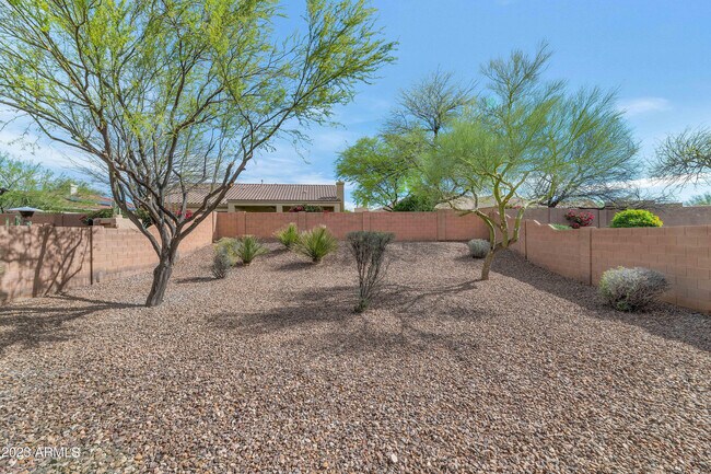 Building Photo - 40291 N La Cantera Dr