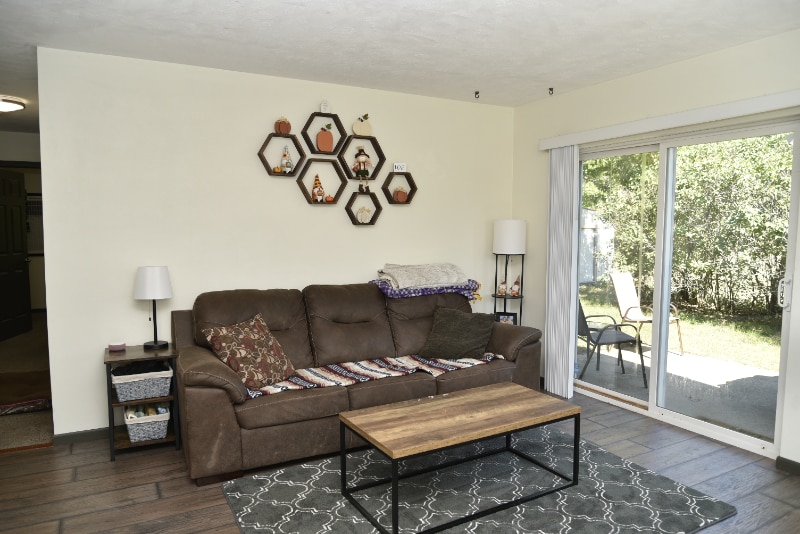 Building Photo - 3360 Patti Dr